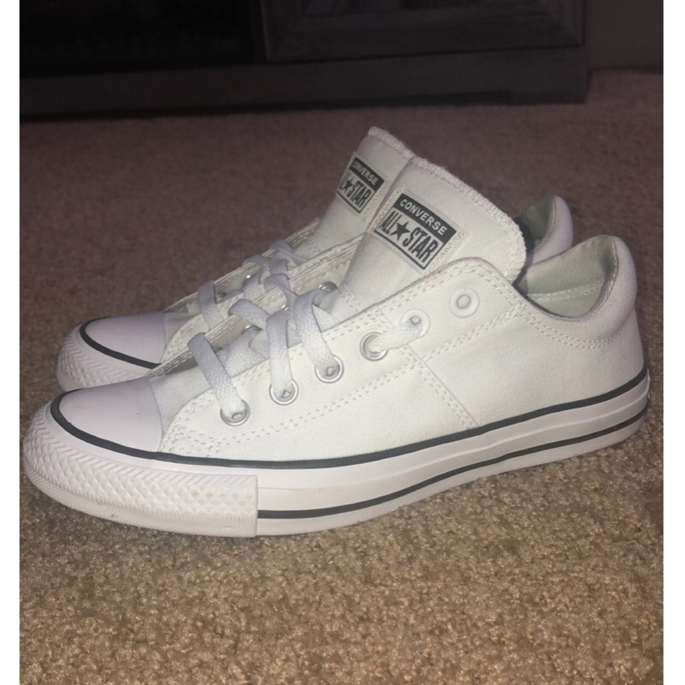White Low-top Converse
